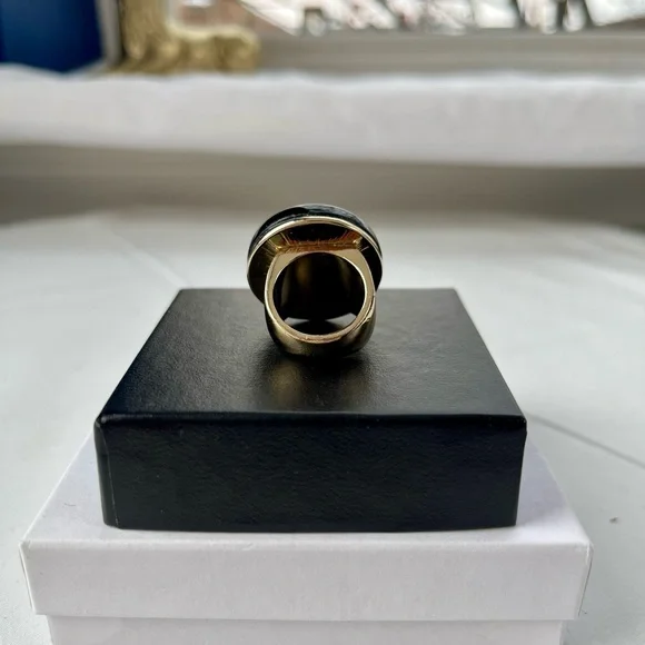 Banana Republic Tiger’s Eye Cocktail Ring, size 6 - Picture 4 of 10